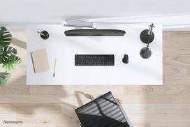 monitoriu laikiklis baltas - NEOMOUNTS BY NEWSTAR DS70-450WH1 FULL MOTION MONITOR DESK MOUNT FOR 17-42" SCREENS - WHITE - 6 nuotrauka