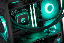 ryzen 7 7700x_ - Actina 5901443417088 PC AMD Ryzen™ 7 7700X 32GB DDR5-SDRAM 1 TB SSD AMD Radeon RX 9070 XT Midi Tower Juoda - 13 nuotrauka