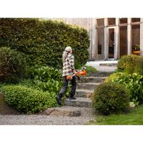 akumuliatorine krumapjove zoliapjove - Husqvarna 220iR - 2 nuotrauka