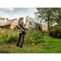 akumuliatorine krumapjove zoliapjove - Husqvarna 220iR - 4 nuotrauka