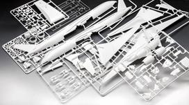 revell konstruktoriai - Revell Airbus A350-900 Lufthansa - 2 nuotrauka