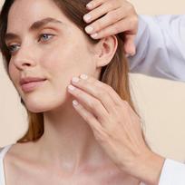 avene - AVENE prausiamasis aliejus XERACALM A.D, 400 ml - 2 nuotrauka