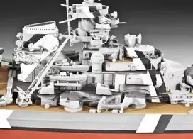 laivu modeliai - Revell Battleship Bismarck - 2 nuotrauka