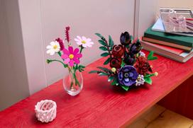 lego geles - LEGO Botanicals Tamsių gėlių kompozicija 11513 - 6 nuotrauka