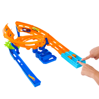 garazas - Mattel Hot Wheels Whip Around Raceway, HTK17 - 5 nuotrauka