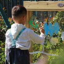 molbertas - CLASSIC WORLD EDU Dvipusis dažymo lentos molbertas su vandens pompa - 5 nuotrauka
