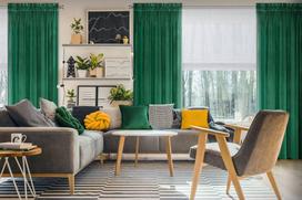 uzuolaidos 270 - Minkšto ir blizgaus aksomo naktinė užuolaida Eurofirany SAMANTA 140X270cm, juosta / tunelis / kabliukai, spalva: žalia - 2 nuotrauka