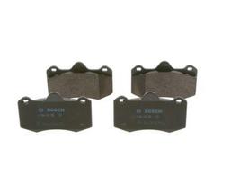 trinkeles 6 - BOSCH 0 986 424 399 Brake pad set - 4 nuotrauka