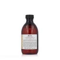 davines dazai - Davines Alchemic Golden Dažantis plaukų šampūnas auksinės spalvos - 2 nuotrauka