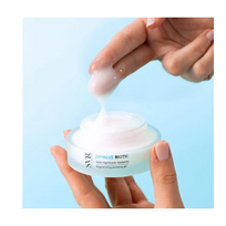 drekinantis kremas veidui -  SVR drėkinamasis ir regeneruojamasis kremas HYALU BIOTIC, 50 ml - 2 nuotrauka