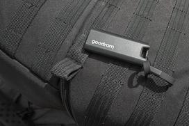 portable ssd - Goodram, Portable SSD 1 TB, Compact, Aluminum, 18g, R/W - 2000/1500MB/s | SSDR-GMRE-01T-K0 - 4 nuotrauka