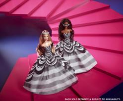 lele barbe pigu.lt - Mattel Kolekcinė Barbie 65-mečio lėlė su šviesiais plaukais ir juodai baltu chalatu, HRM58 - 11 nuotrauka