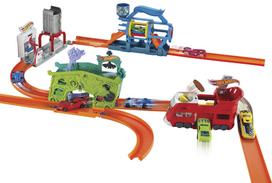 masineliu rinkinys hot wheels - Mattel Hot Wheels City išskleidžiamas žaidimų rinkinys (FJN34) - 11 nuotrauka
