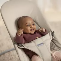 babybjorn supynes - BABYBJÖRN gultukas Balance Soft, smėlio pilka (Sand Grey) - 4 nuotrauka