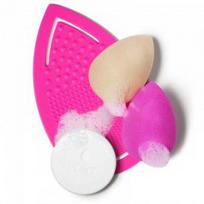 Makiažo kempinėlių valiklis BeautyBlender Keep It Clean